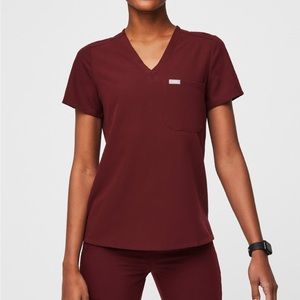 Figs Women’s Catarina One-Pocket Scrub Top, color is burgundy, size small